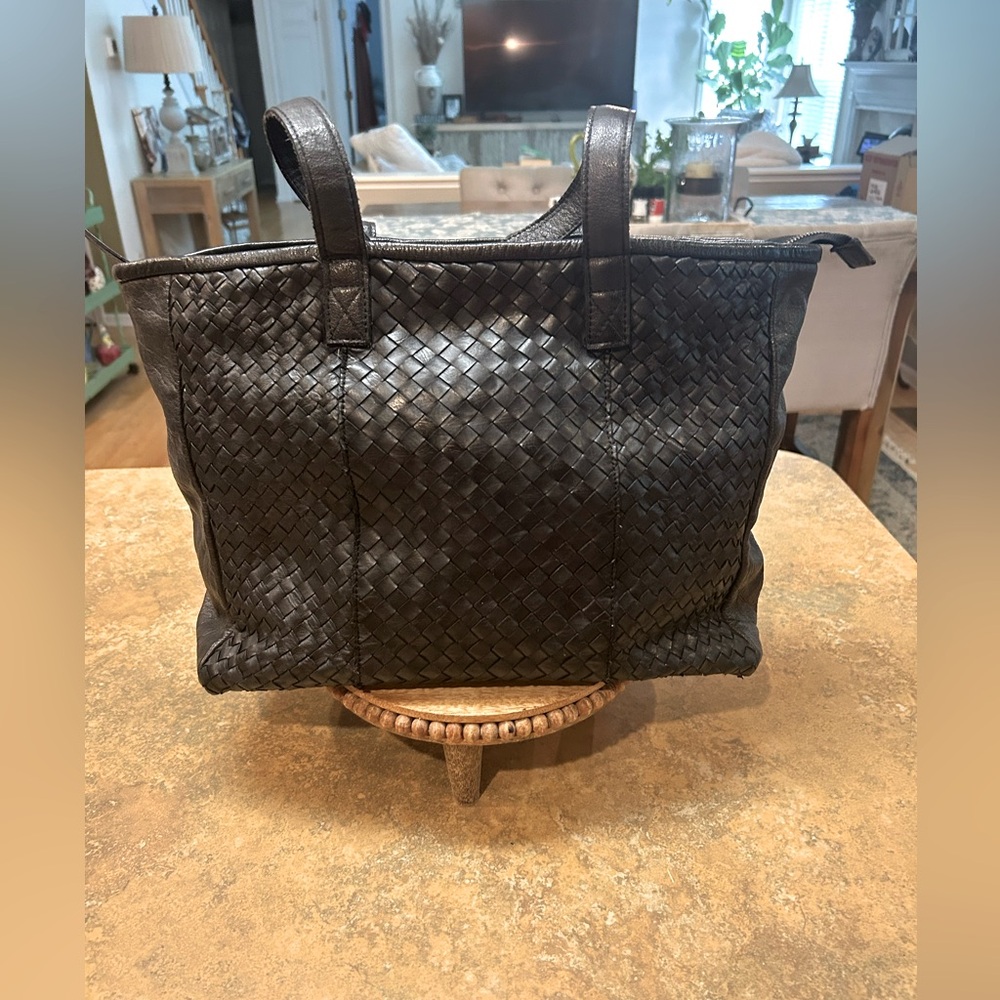 Woven Leather Tote Bag - Black